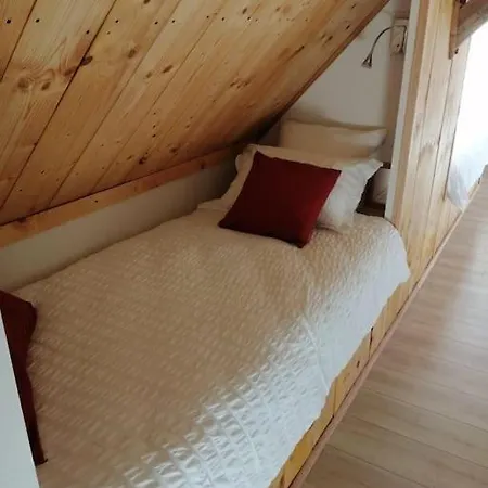Les Ecuries Du Mesnil Aux Moines Holiday home *